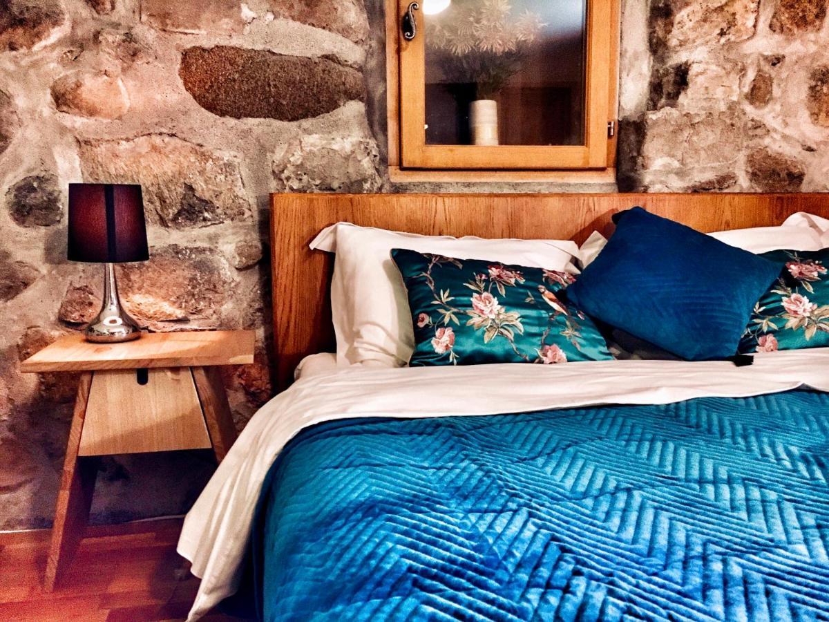 Chambre d'Hôtes La Grange des Ecrins Chabottes Exterior foto