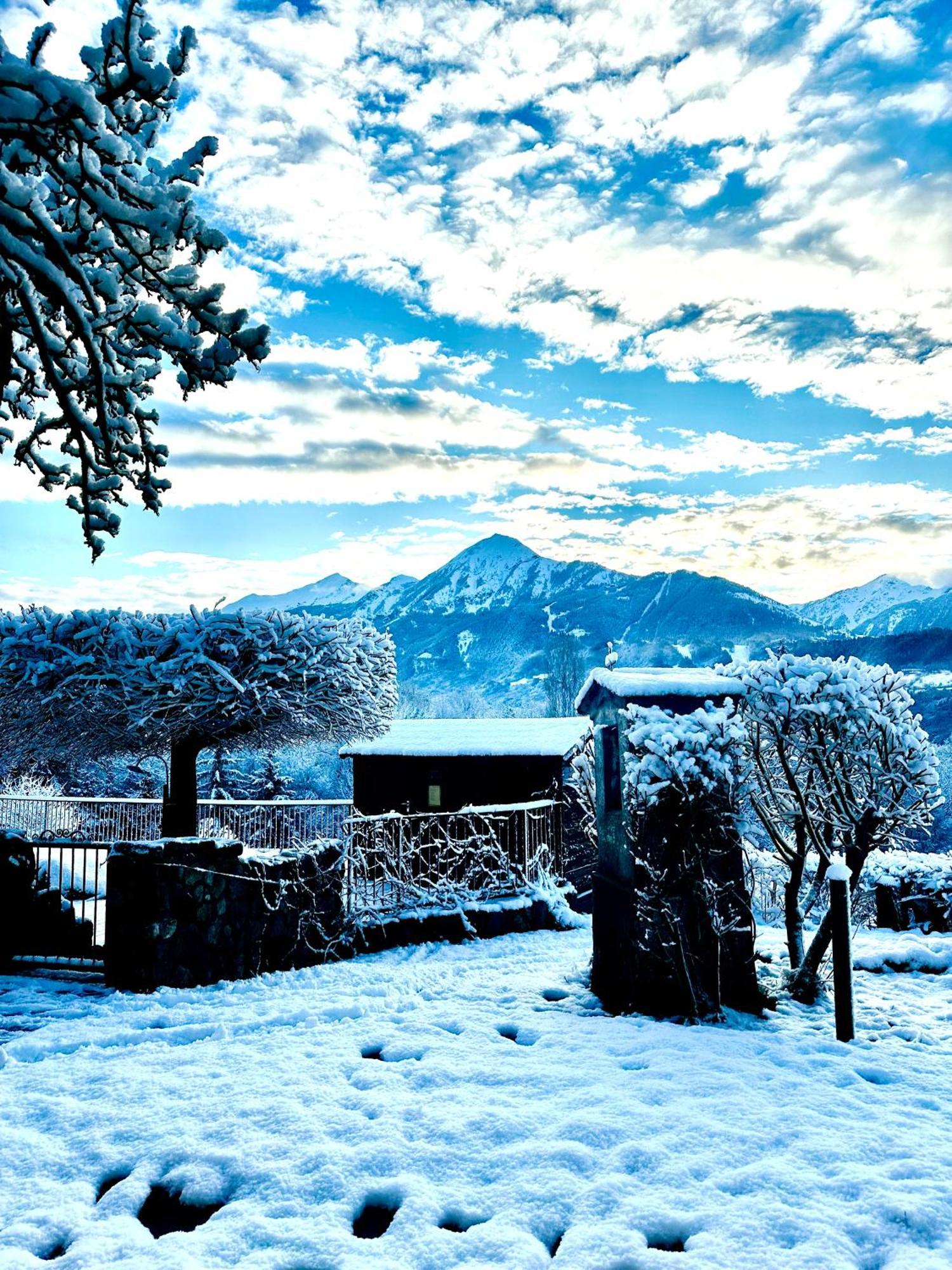 Chambre d'Hôtes La Grange des Ecrins Chabottes Exterior foto